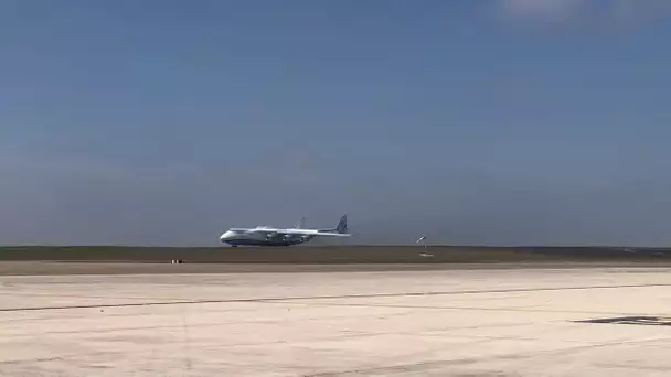 Coronavirus : le plus gros avion du monde a atterri ce matin à l'aéroport de Paris-Vatry