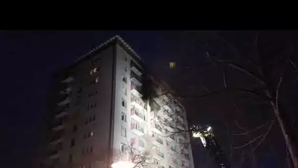 Strasbourg : intervention des pompiers lors de l'explosion et incendie d'un appartement à la Meinau