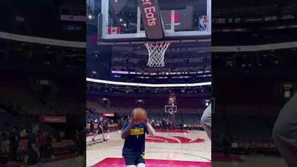 Uncle Jeff & DeAndre Jordan having fun pre-game in the 6! 😂🤝| #Shorts