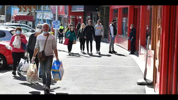 En Andorre, la ruée sur l'alcool et les cigarettes : "Ça fait du bien au portefeuille"