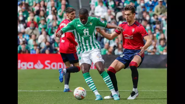 😅💚🔝 William Carvalho 𝙉𝙖𝙯𝙖́𝙧𝙞𝙤 𝙙𝙚 𝙇𝙞𝙢𝙖 #RealBetis #LaLigaSantander #shorts #NoEsFútbolEsLaLiga