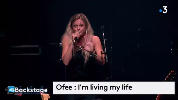 Ofee : 'I&#039;m living my life' en live pour le concert Backstage à Vierzon