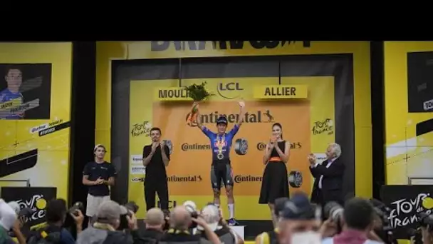 Tour de France : le Belge Jasper Philipsen remporte la 11ème étape, Vingegaard toujours en jaune