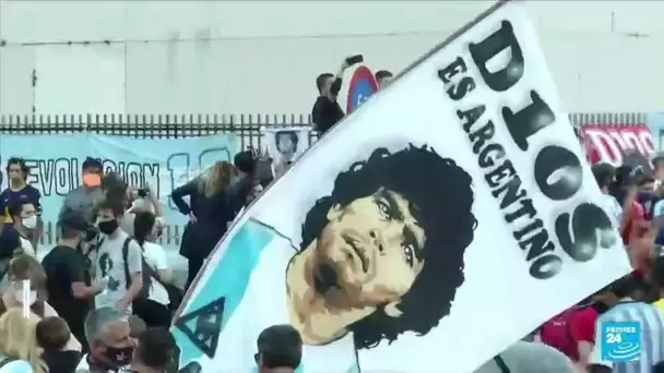 Mort de Diego Maradona : son infirmier de nuit avait ordre de "ne pas le réveiller"