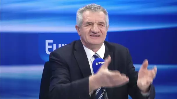 Il y a une «dictature» en France qui «tue impitoyablement en silence», lance Jean Lassalle