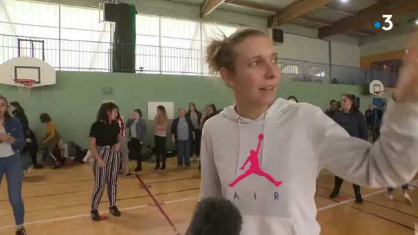 « Flashmob » contre le harcèlement au lycée de Bourganeuf