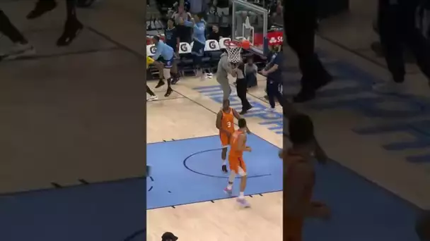 Grizzlies Bench Loses It On Aldama Reverse Dunk