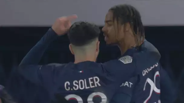 Le premier but de Bradley Barcola sous le maillot du PSG !