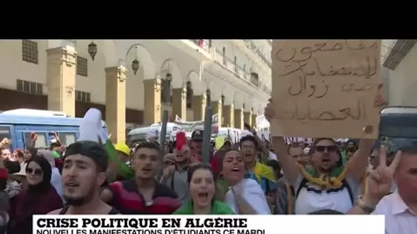 Algérie : les étudiants maintiennent la pression