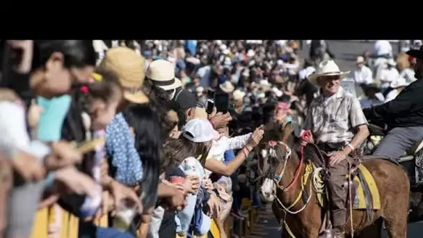 Costa Rica : le festival des cavaliers "El Tope" fait son retour en fanfare