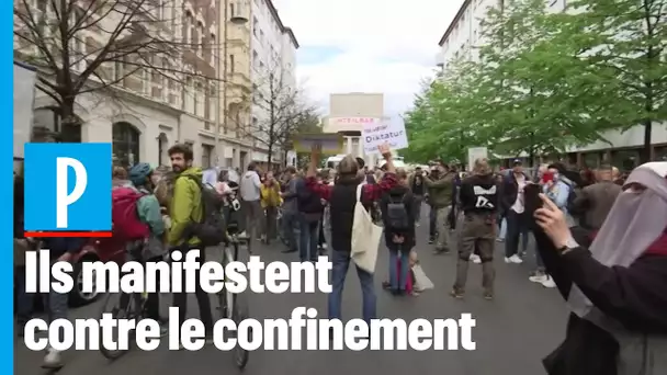 «Je veux retrouver ma vie d'avant !» : une manif anti-confinement en Allemagne