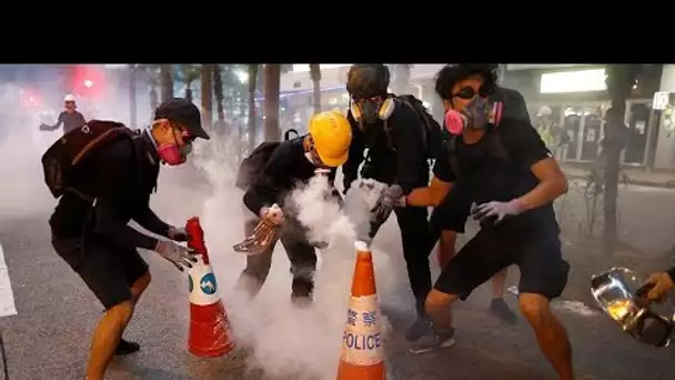 Hong Kong : des heurts entre manifestants et policiers