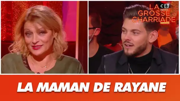 Farida, la maman de Rayane Bensetti balance une charriade sur son fils