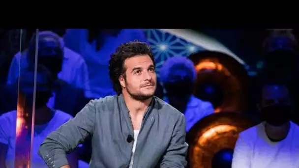 « Aaron mon copain », Amir émeut avec un message bouleversant