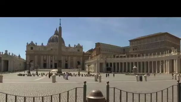 Au Vatican, un cardinal au coeur d'un grand procès financier