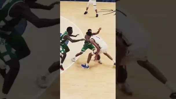 Victor Wembanyama is UNREAL | #Shorts