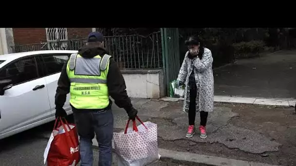 En Europe, des "héros solidaires" aident les plus démunis à faire face à la pandémie