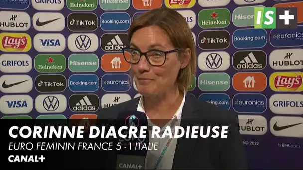 Corinne Diacre radieuse après la victoire - Euro féminin France 5 - 1 Italie