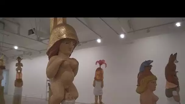 Les rêves de Christo et d'une série de sculptrices prennent vie à la Saatchi Gallery de Londres