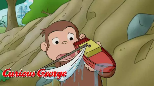 George Casse Son Bateau! 😢 | Compilation Animée de Curious George Pour Enfants | WildBrain Enfants