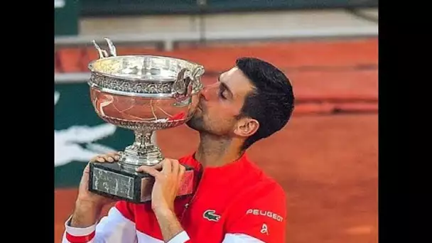 Novak Djokovic se réconcilie avec le public : son beau geste après la finale