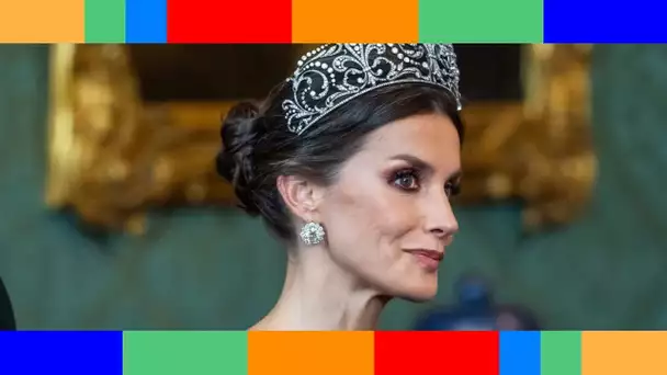 La reine Letizia d'Espagne  elle sort sa plus belle tiare pour le banquet d'Etat en Suède