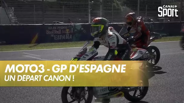 Le départ canon de la course Moto 3 !