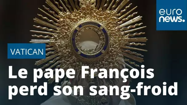 Le pape François s'énerve contre une femme lors du bain de foule du réveillon