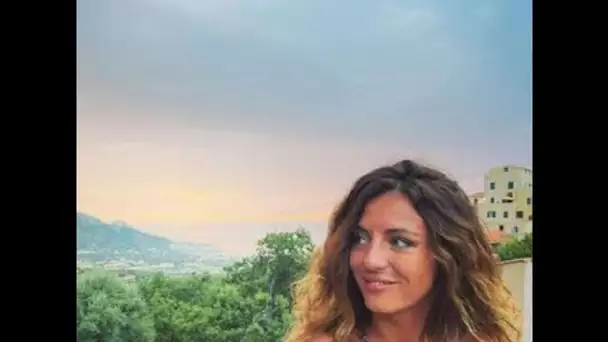 PHOTO – Coralie Dubost en vacances en Corse : c’est le « coup de foudre » !