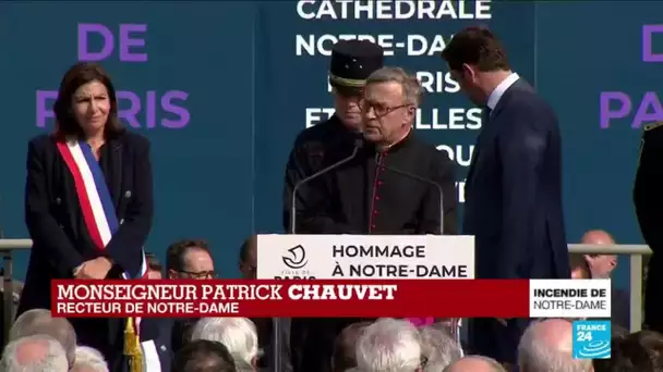 Incendie de Notre-Dame : discours du recteur de la cathédrale à la cérémonie d'hommage