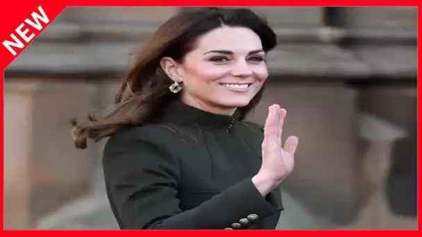 ✅  Kate Middleton et William unis et complices pour leur première sortie depuis le « Megxit »