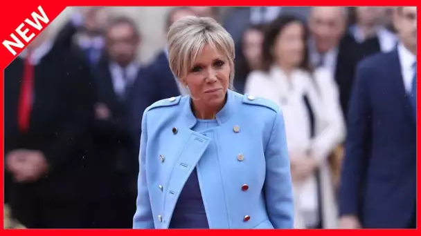 ✅  Brigitte Macron abasourdie par un détail à l’Elysée à son arrivée