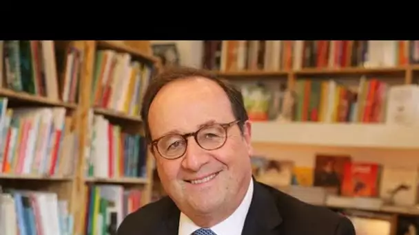 François Hollande rend un étrange hommage à François Mitterrand