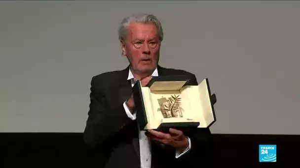 Alain Delon honoré au Festival de Cannes malgré les polémiques