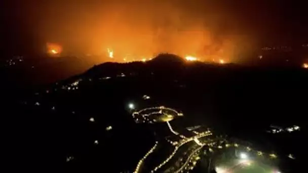 Grèce : les pompiers bataillent contre deux incendies inquiétants à Olympie et sur l'île d'E…