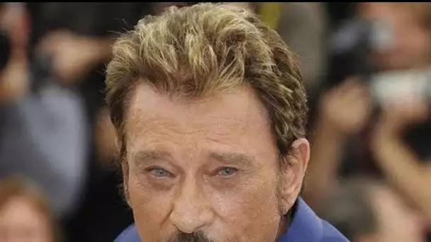 Johnny Hallyday : une ancienne candidate de la Star Academy évoque leur soirée...