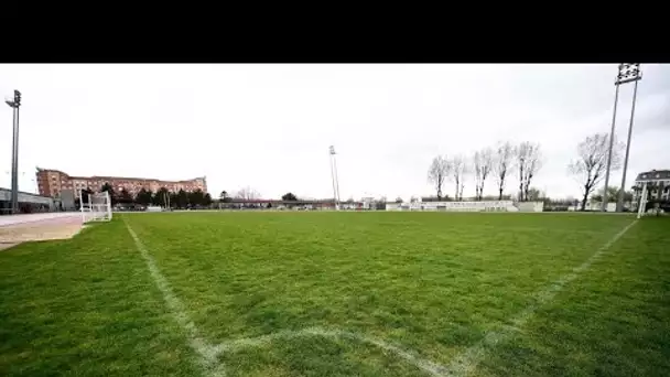 Covid-19 : les championnats de foot et de rugby à l'arrêt jusqu'en septembre en France