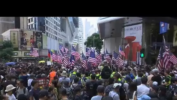 Nouvelle journée de contestation à Hong Kong, des heurts éclatent avec la police