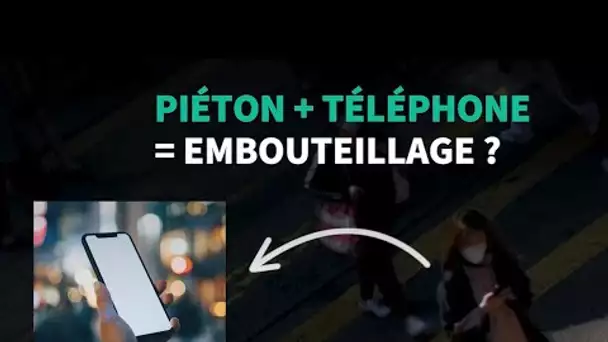 Quelques piétons sur leur téléphones peuvent perturber la circulation d'une foule entière