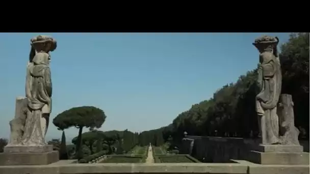 MEDITERRANEO –  les magnifiques jardins de Castel Gandolfo, résidence d’été des papes.