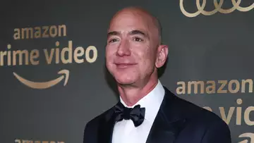 Jeff Bezos : l'incroyable fortune du patron d'Amazon représentée par des grains de riz (VIDEO)