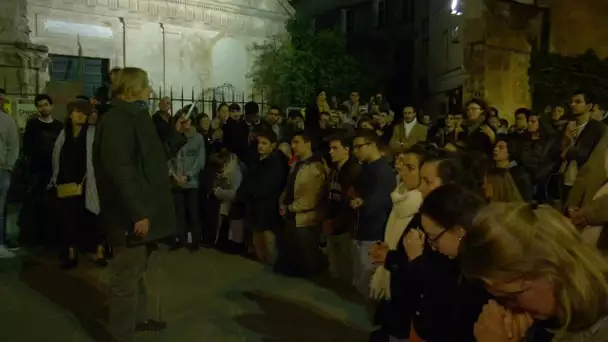 Toute la nuit, croyants et non-croyants se sont réunis près de Notre-Dame