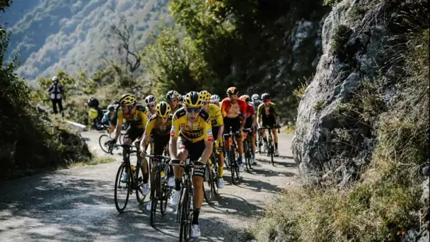 EN DIRECT - Tour de France : les coureurs ont rendez-vous dans le Jura pour la 19e étape