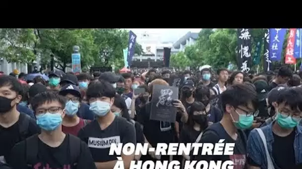 À Hong Kong, les étudiants commencent un boycott de deux semaines