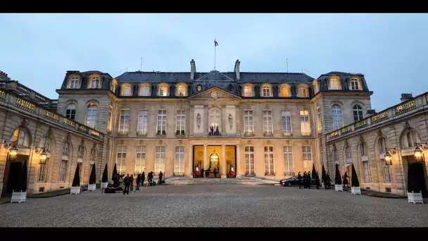 Confinement, stylos désinfectés, réunions déplacées...Quand le Covid-19 s'immisce à l'Élysée