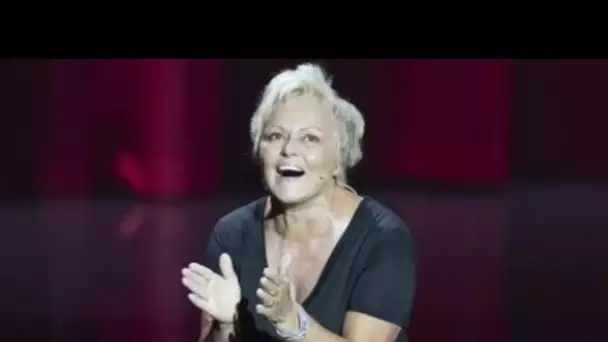 Muriel Robin : ce souvenir mémorable du jour où elle a écrit une chanson pour...