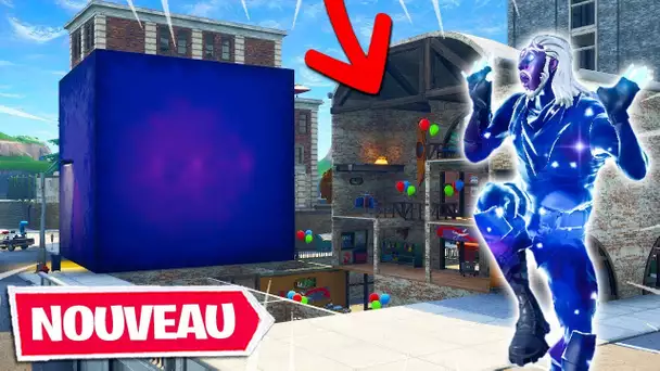 LE CUBE DÉTRUIT TILTED TOWERS SUR SON PASSAGE ...