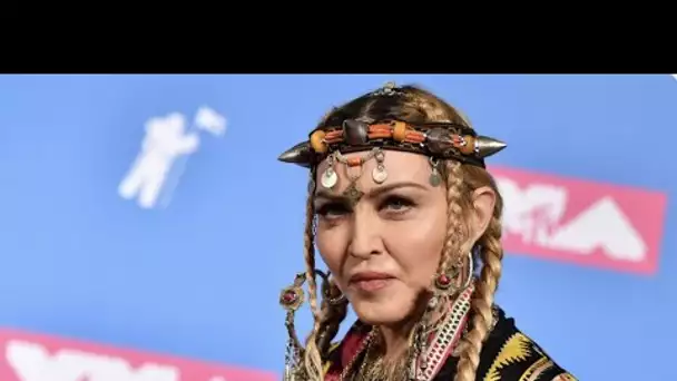 Madonna va faire son grand retour sur scène pour une tournée mondiale qui passera par Paris