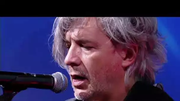 Indochine - "Mao Boy" (Live acoustique)