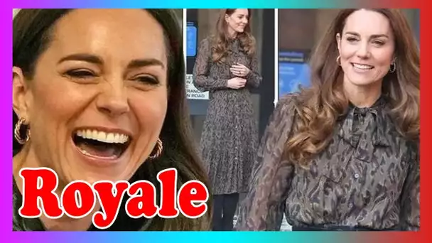 Kate rend fous les fans royaux avec des bijoux ASOS à 10 £ ''Elle est vraiment comme nous !''